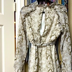 Keyhole back snakeskin sexy romper